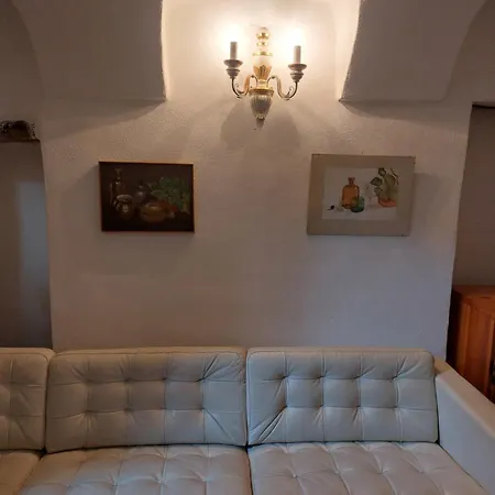 Bella Isolabona